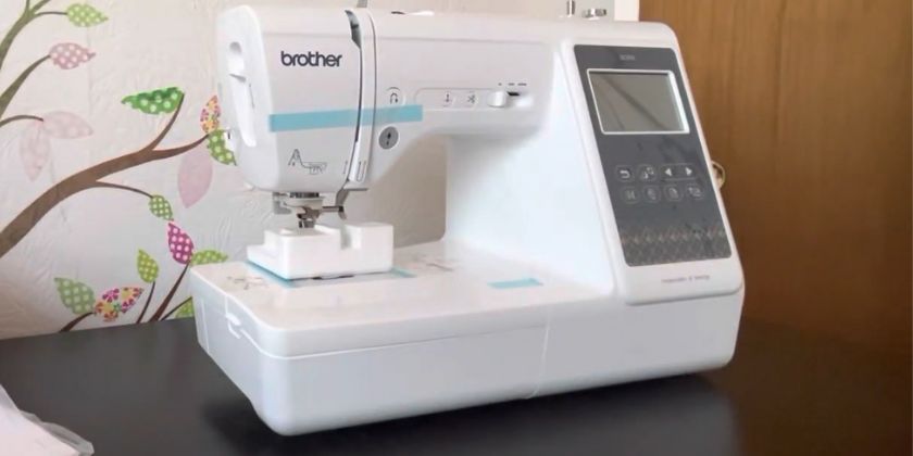 Brother SE700 Embroidery Machine